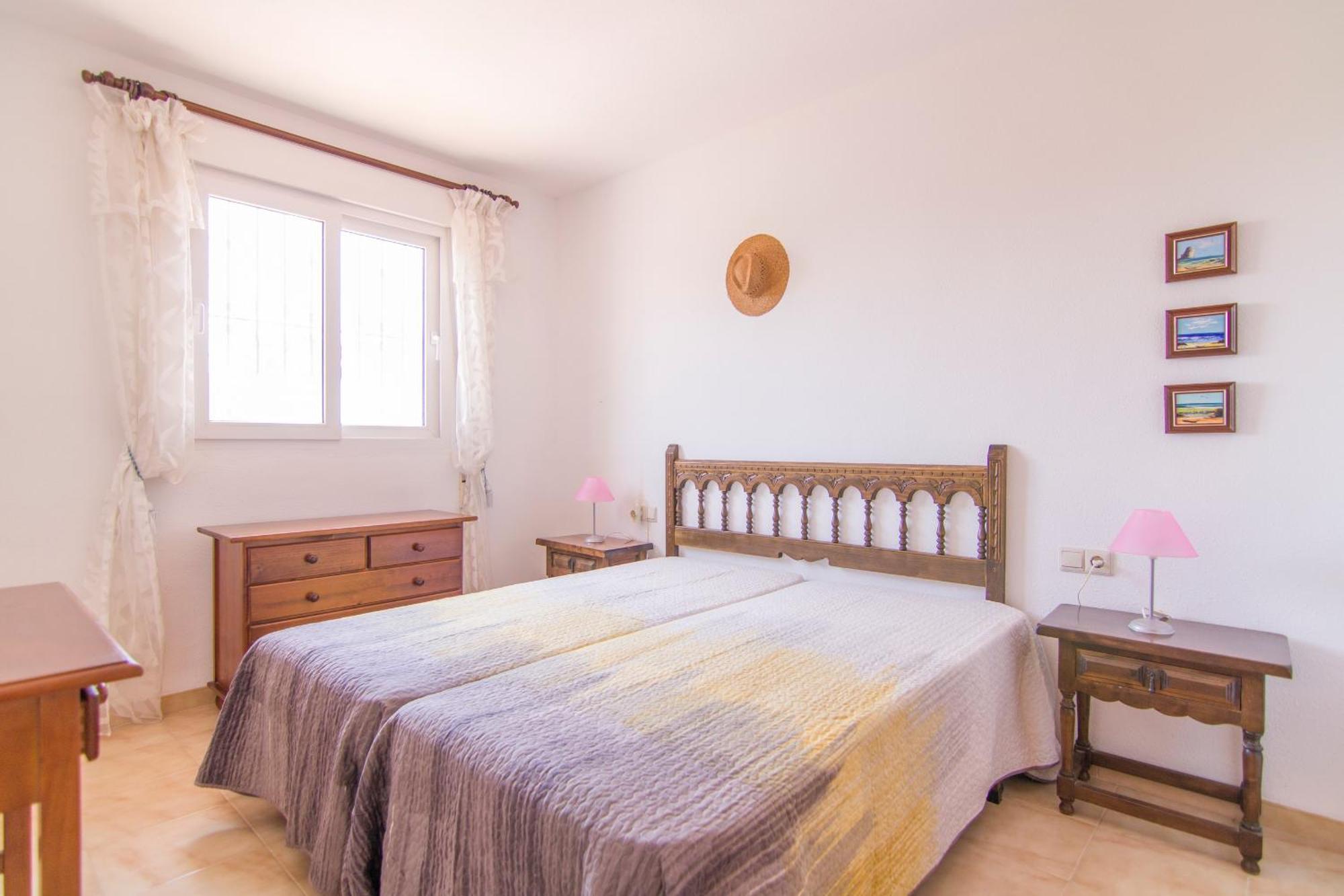 Bungalow Con Piscina - Calpepark Экстерьер фото