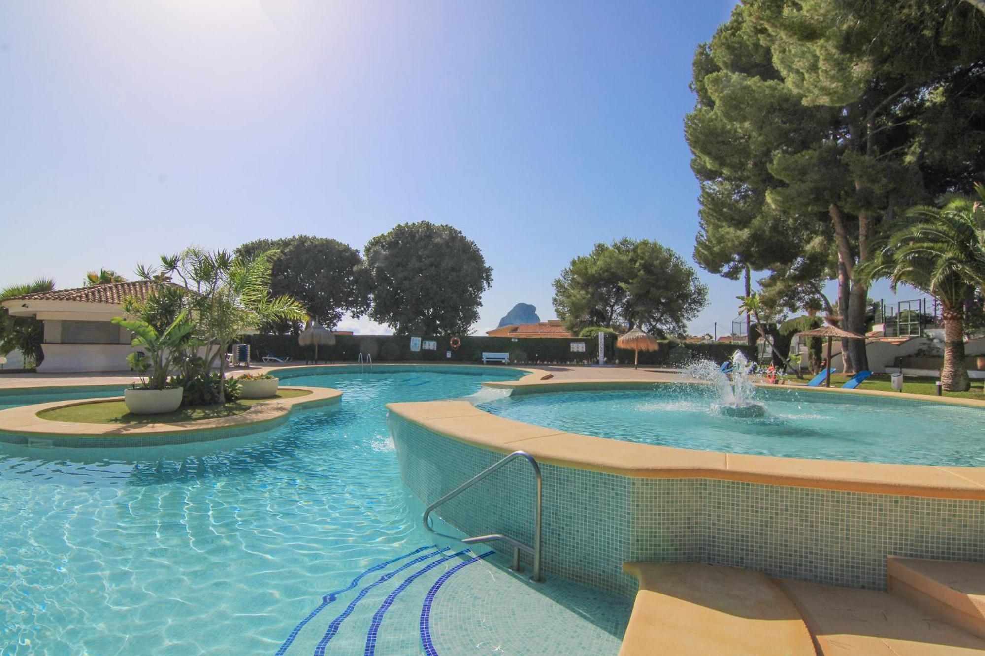 Bungalow Con Piscina - Calpepark Экстерьер фото
